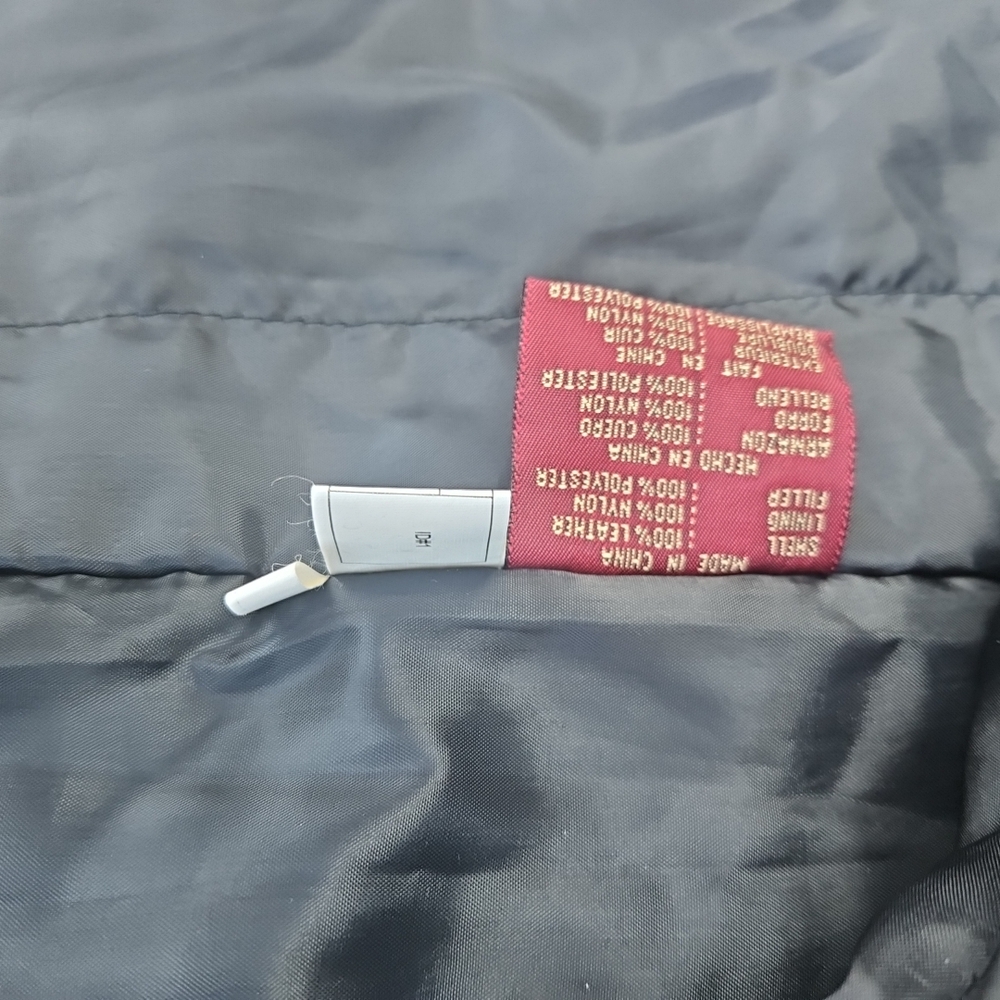 G III Women's Black Leather Jacket - Picture 11 of 16
